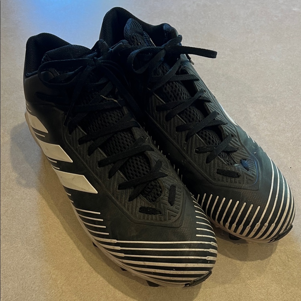 Adidas Men's Football Cleats, Black and White Athletic Shoes, size 12
